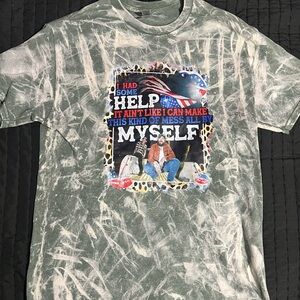 Gildan Green Graphic Short Sleeve Tee I had some help…Morgan and Post M